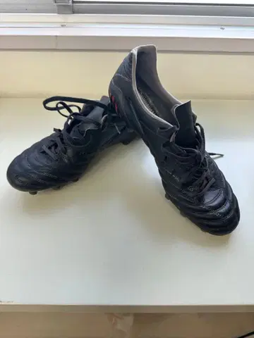 미즈노 축구 스파이크 모나르시다