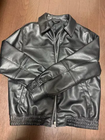 ZARA 블랙 가죽 자켓 M