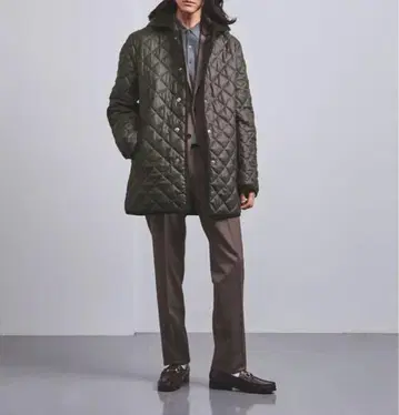 MACKINTOSH 스터드 버튼 울 퀼팅 후디드 코트