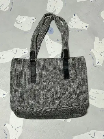 그레이 블랙 트위드 토트백