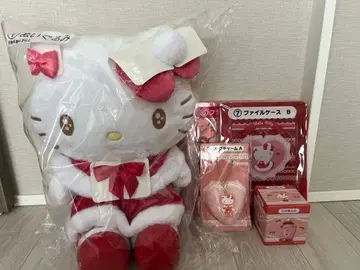 산리오 헬로키티 뽑기 봉제 인형