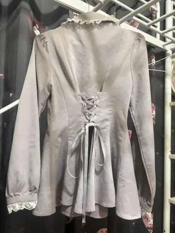 시크릿 허니 프릴 리본 포함 셋업 그레이