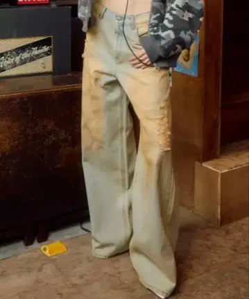 아클렌토 더티크러쉬 J/W 루즈 데님 팬츠