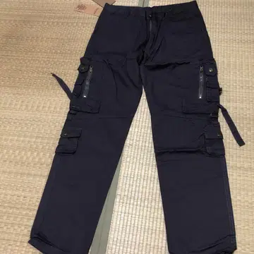 다크 블루 카고 팬츠