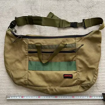 BRIEFING 보스턴 숄더백 카키