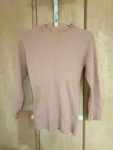 핑크 리브 스웨터 JUSGLITTY 저스길리티