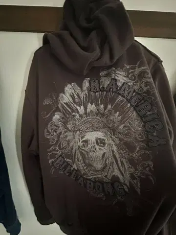 Billabong 다크 브라운 후드티 빈티지