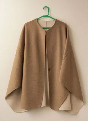 베이지 판초 케이프 코트