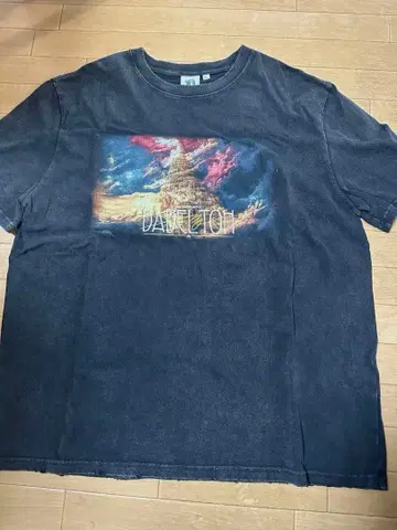 미세스 그린애플 바벨탑 굿즈 티셔츠