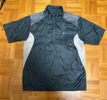 [ Nike ] 골프 나일론 자켓 반팔 블랙 / 그레이 L