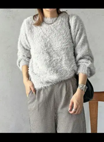 [ Croisiere ] 샤기 니트 풀오버 라이트 그레이