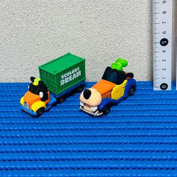 디즈니 구피 토미카 세트