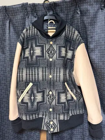 Hender Scheme x PENDLETON Stadium Jumper