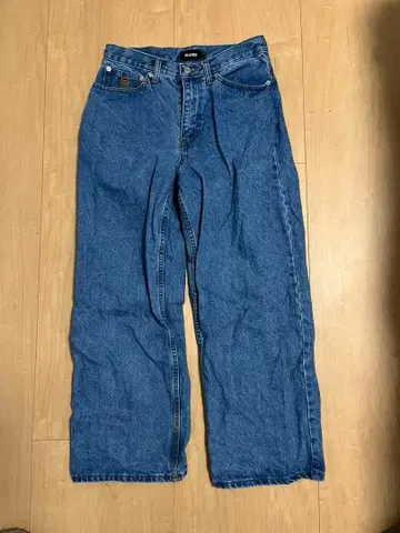 XLARGE 스트레이트 레그 데님 30