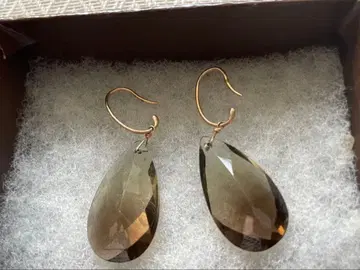 agete 스모키 쿼츠 귀걸이