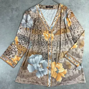 LEONARD 레오나르 올 패턴 V넥 가디건 42 빅 사이즈 꽃무늬