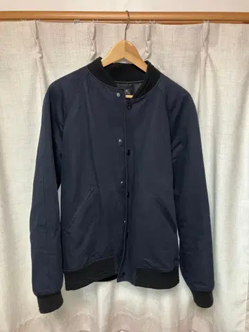 A.P.C. 네이비 블루종 M