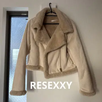 RESEXXY 페이크 무스탕 블루종