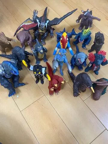 처분 가격! 괴수/공룡 피규어 세트