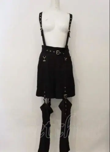 아마벨 레그 커버 숏팬츠 블랙 최종 가격 인하 좋아요 불필요