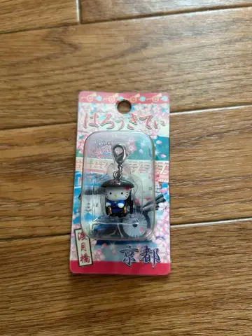 교토 한정판 헬로키티 지퍼 마스코트