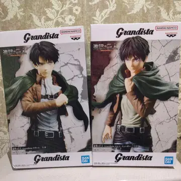 진격의 거인 Grandista 엘렌 & 리바이 피규어 세트