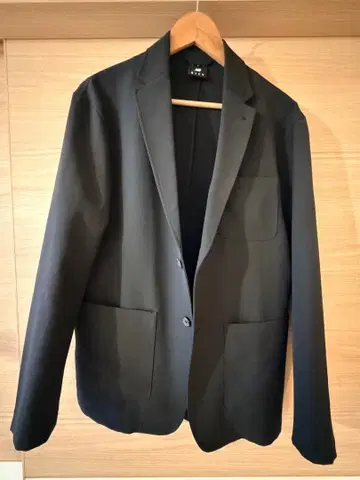 new balance the city 셋업 L 블랙