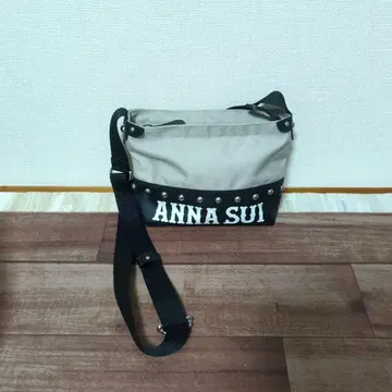 ANNA SUI 스터드 숄더백