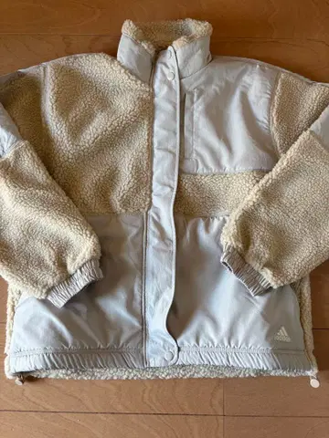 adidas 플리스 자켓 베이지