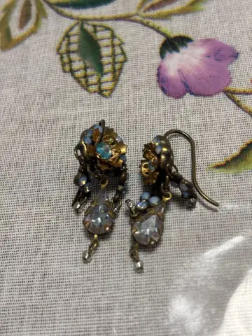 크리스마스 세일 10일까지 엘레강트한 블루 크리스탈 드롭 귀걸이