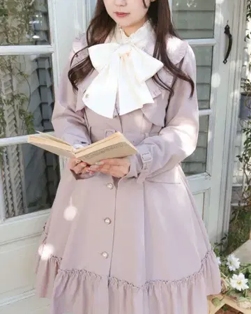 amavel 트렌치코트