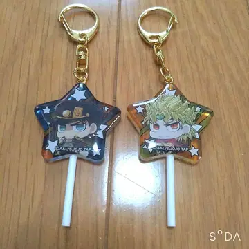 죠죠 아크릴 키링