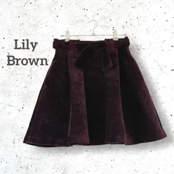 릴리 브라운 벨로아 스커트 리본 안감 부착 플레어 턱인 미니