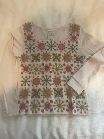 시빌라 모티브 자수 니트 크리스마스 M