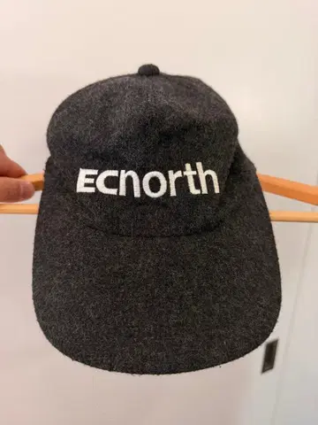 Ecnorth 그레이 캡 GoodEnough 자수
