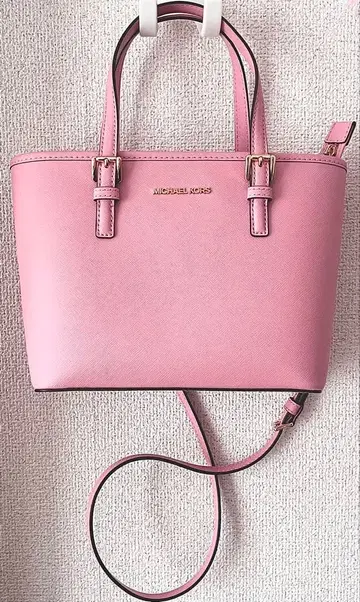 마이클코어스 MICHAEL KORS 카니지 핑크 백 천연 가죽