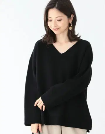 데미룩스 빔즈 더블 페이스 V넥 니트 블랙