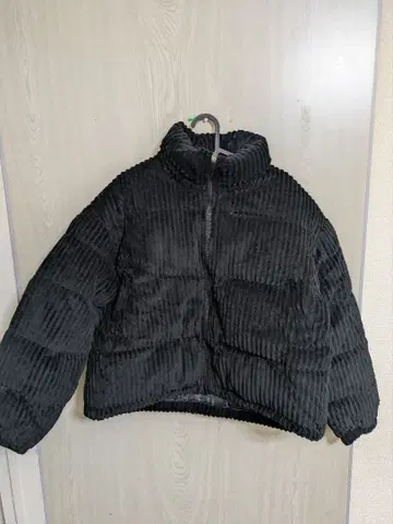코듀로이 블랙 다운 자켓