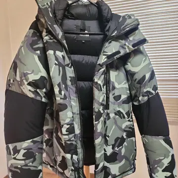 THE NORTH FACE 카모플라쥬 다운 자켓 ND91951 바르톨로