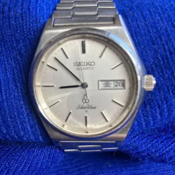 SEIKO 쿼츠 silver wave