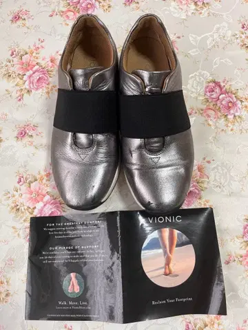 VIONIC 메탈릭 실버 플랫슈즈 24cm