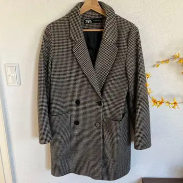 ZARA 체크 무늬 테일러드 자켓 XS 사이즈