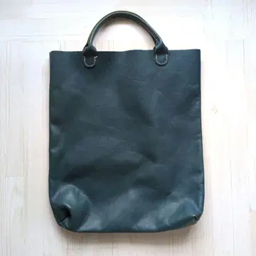 TASHINAMI 에메랄드 그린 가죽 토트백