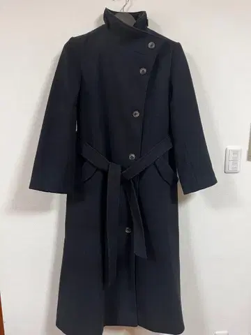 MOUSSY 블랙 롱 코트