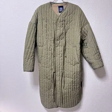 [ 모드 노옴코어 니코앤드 ] 컨디션 최상 카키 맥시 퀼트 코트 아라이