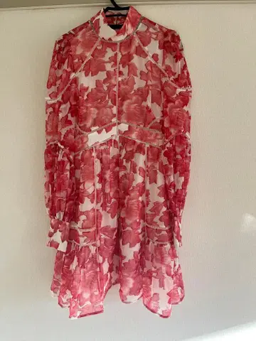 [ TED BAKER ] 꽃무늬 긴팔 미니 원피스