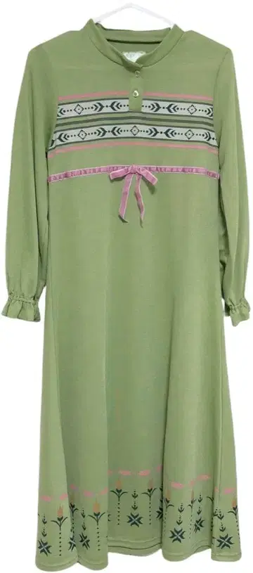 시마무라 치하루 콜라보 안나와 엘사 안나 룸웨어 원피스 S 사이즈