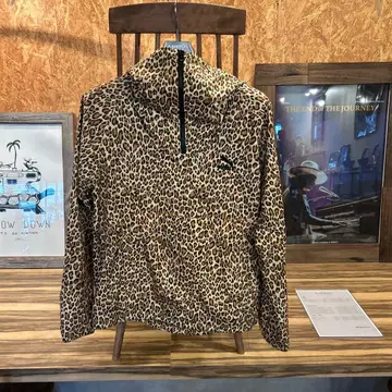 빔즈 푸마 후드티