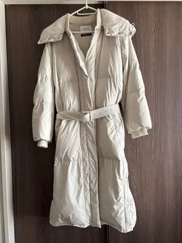 FRAY I.D 아이보리 롱 다운 코트