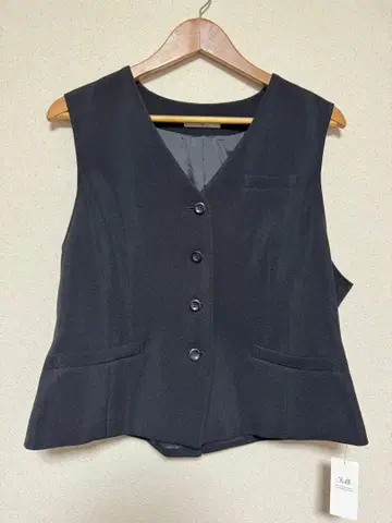 미사용 새상품 블랙 비즈니스 베스트와 스커트 세트